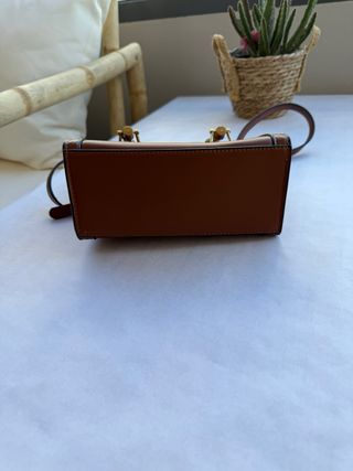 Bolso de mano Gucci marrón con asa bambú