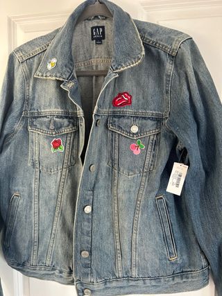 Chaqueta vaquera Gap con parches