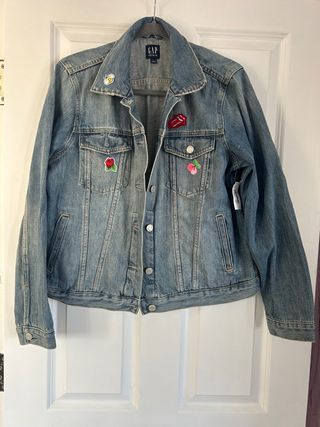 Chaqueta vaquera Gap con parches