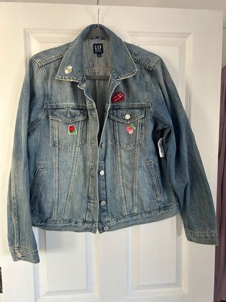 Chaqueta vaquera Gap con parches