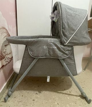 Cuna de viaje Kinderkraft gris
