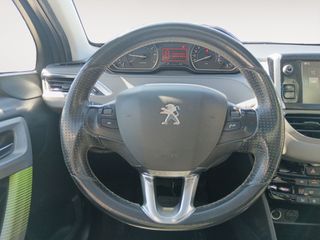 Peugeot 208 Style