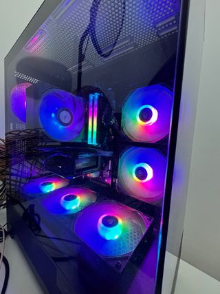 PC Gamer Asus PRO Ryzen 7 7700X RTX 4060 Ti