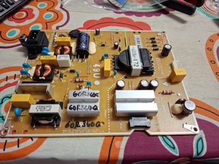Fuente de Alimentación LG 49UJ6300
