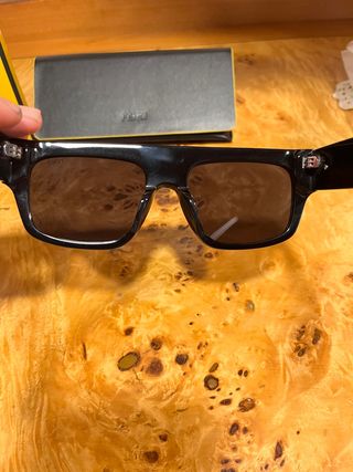 Occhiali da sole Fendi neri
