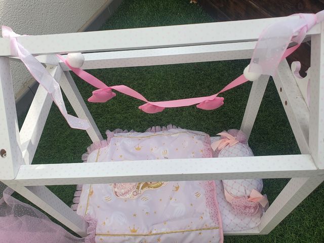 Cama casita De Cuevas para muñecas