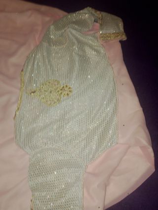 Vestido de fiesta largo adornado