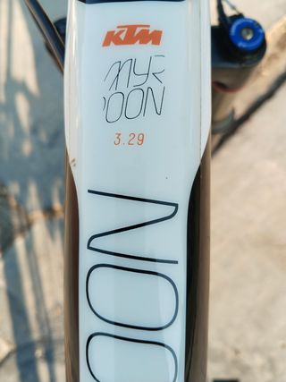 Bicicleta KTM Myroon 29 Carbono