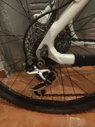 Bicicleta Mondraker Blanca