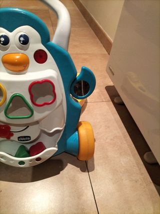 Correpasillos Pingüino Chicco