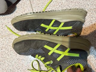 Zapatos de seguridad U Power grises y verdes talla