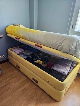 Cama canapé tapizada