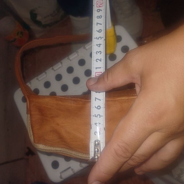 Riñonera beige 3 bolsillos