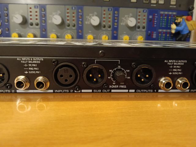 Behringer Ultragraph Pro EQ 15 bandas