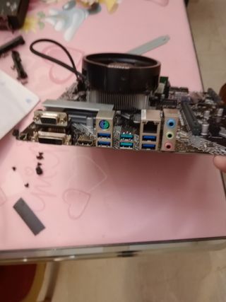 Placa Base ASUS PRIME B450M-A II + CPU + RAM ddr4
