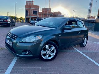 KIA Ceed 2011