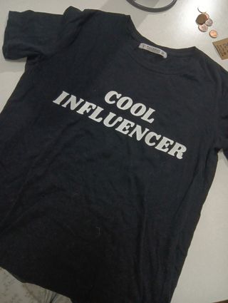 Camiseta Pull&Bear Cool Influencer Talla S