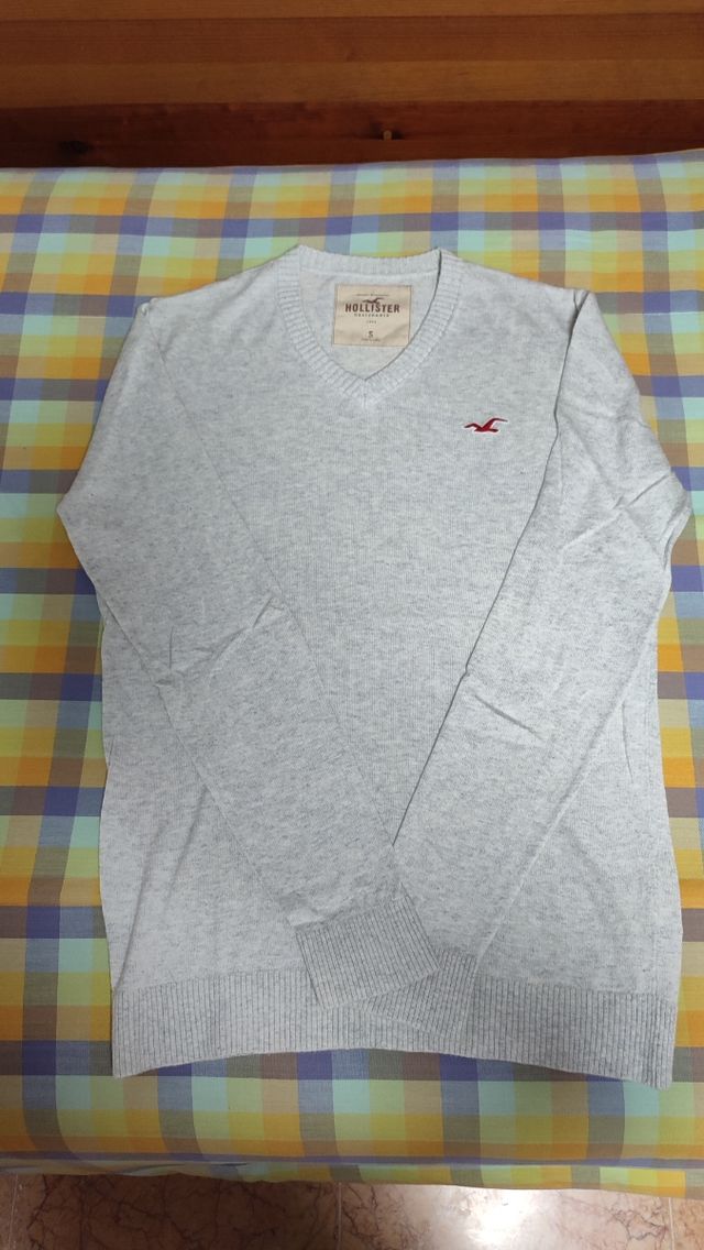 Jersey Hollister chico punto gris T-S