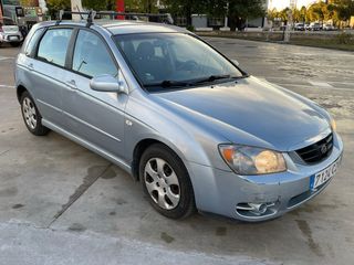 KIA Cerato 2004 2.0 CRDI.. 115CV 170.000km diesel