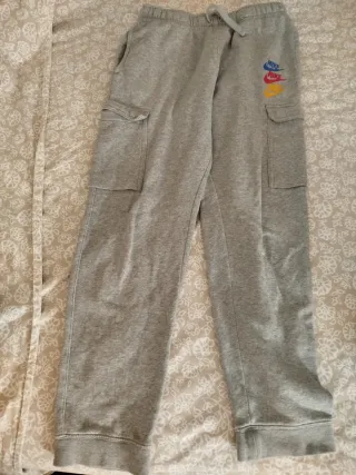 Pantalón de chándal Nike gris