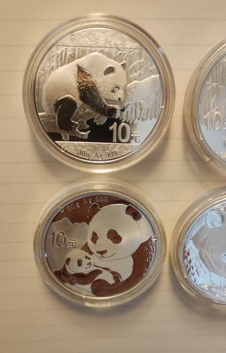 Pack de 4 Monedas Panda plata