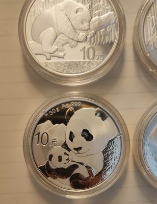 Pack de 4 Monedas Panda plata
