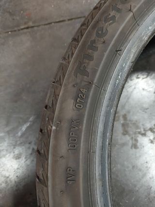 Neumático Firestone 225/40R18 92Y