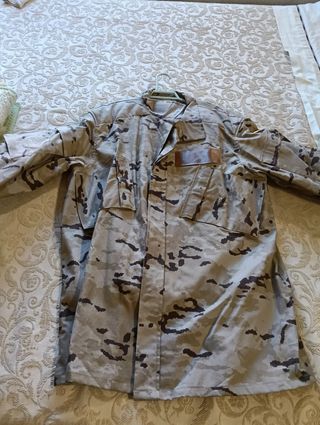 Traje militar árido a estrenar. 