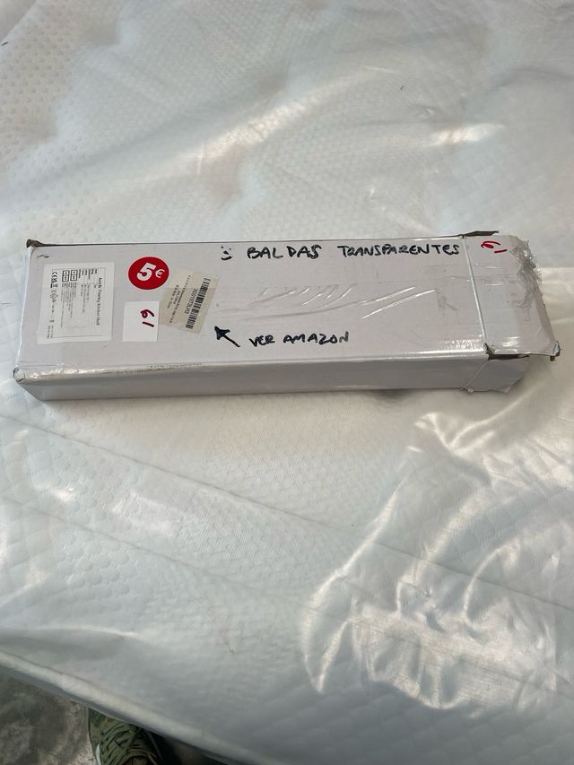 Ripiani galleggianti in acrilico (3 pezzi). Rif. 61