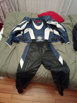 Mono Suzuki GSXR Cuero y Kevlar Azul y Negro