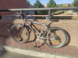 Bicicleta MTB Cups 26" Rueda Mavic