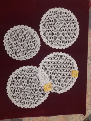 Set di 4 tappeti in tessuto bianco