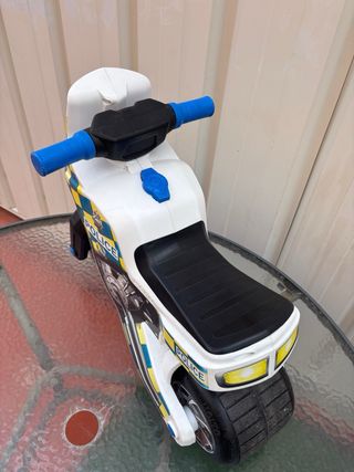 Correpasillos Policía