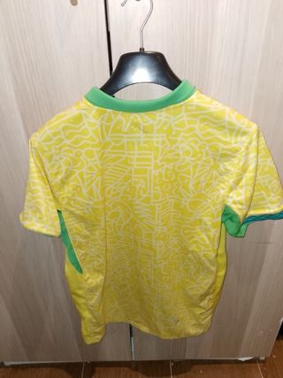 Camisetas de fútbol, usadas pero de buena calidad,