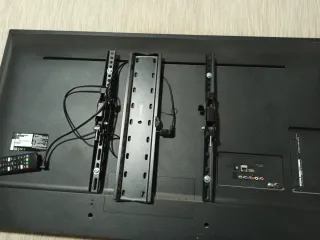 TV LG webos 49 um7100plb y soporte