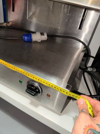 Salamandra Hendi 600 - 3600W