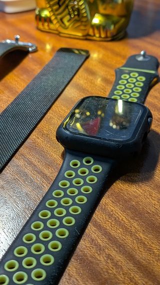 Apple Watch Series 5 GPS 44mm Negro