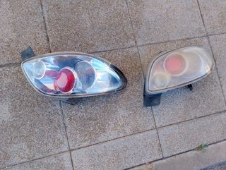 Alerón Peugeot GTI y Faros traseros 