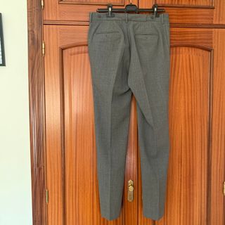 Pantalones de vestir grises hombre
