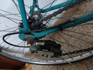 Bicicleta carretera/paseo BH azul 28