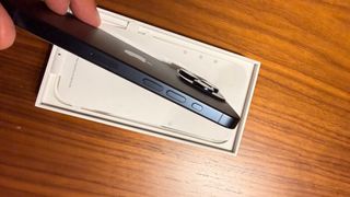 iPhone 15 Pro Azul