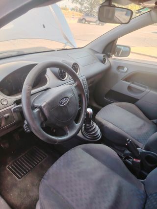 Ford Fiesta 2002