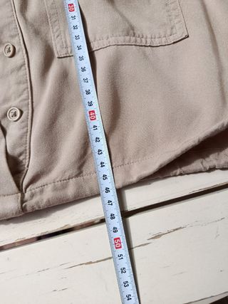 Camisa  corta cropped Stradivarius
