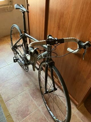 Bicicleta de carretera MMR