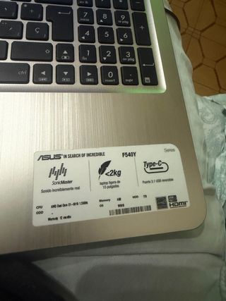 Portátil Asus F540Y