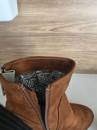 Botines de piel marrón Talla 40