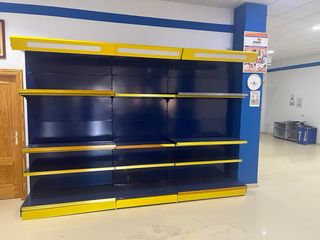 Estanterías metálicas para comercio