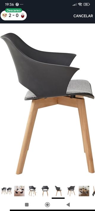 Juego de 4 sillas de comedor con brazos.
