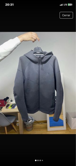 Nike Tech Fleece Negro