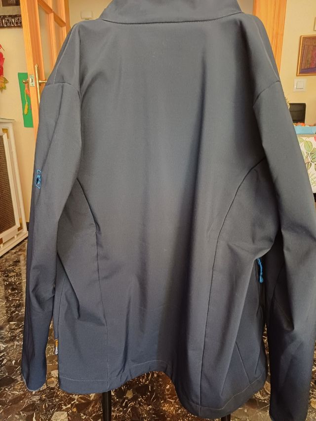 Chaqueta montaña Jack Wolfskin hombre azul